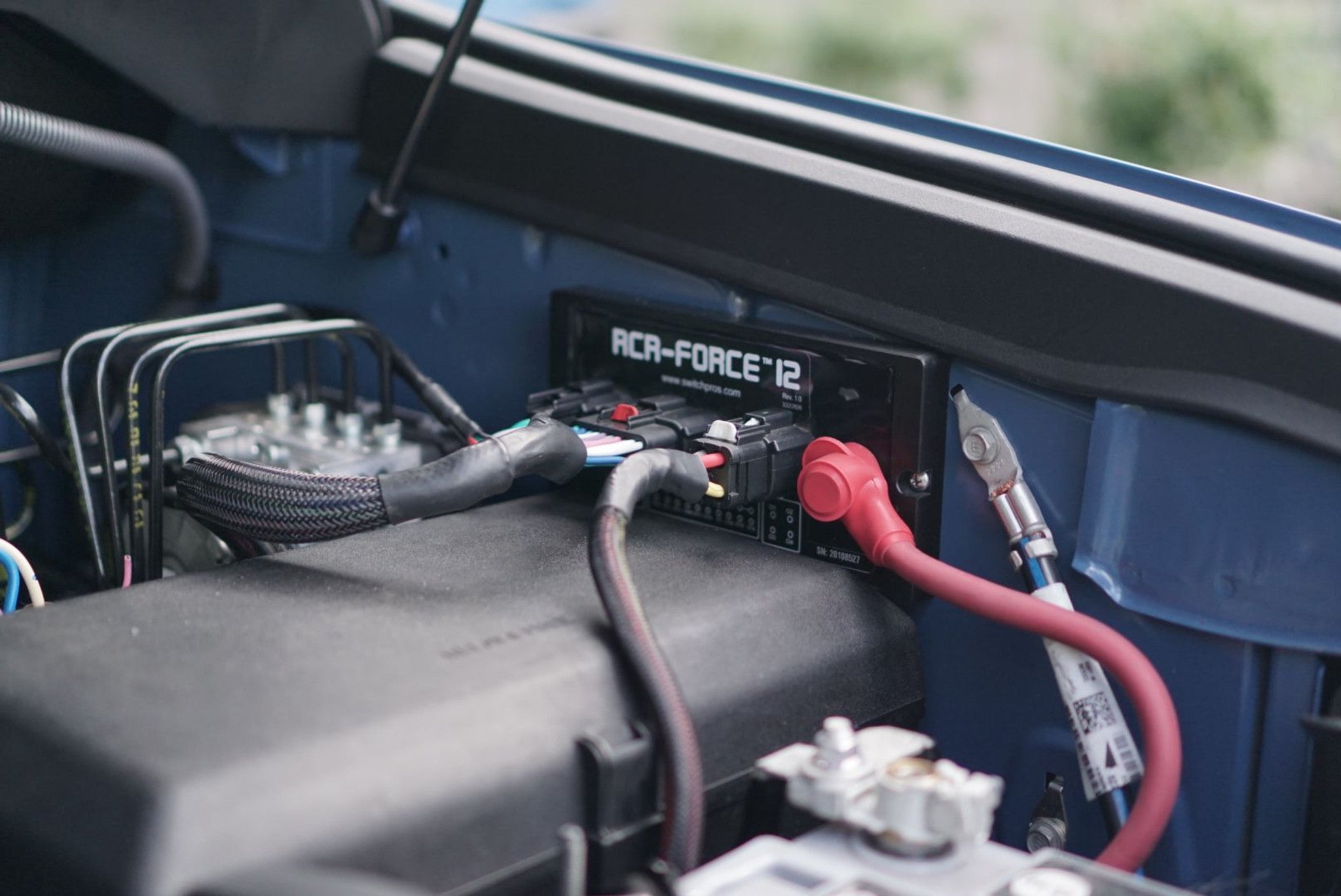 RCR-FORCE® 12 SWITCH PANEL POWER SYSTEM